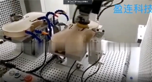 木质小提琴面板表面打磨